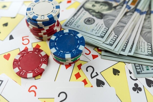 Roulette wheel spin in HD studio